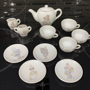 Adorable Precious Moments 12 pc. porcelain tea set
